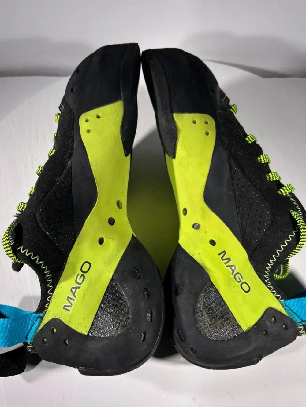 Scarpa Mago Womens Rock Climbing Shoes Size 6.5 EU 37.5 Black Green Lace - ITALY